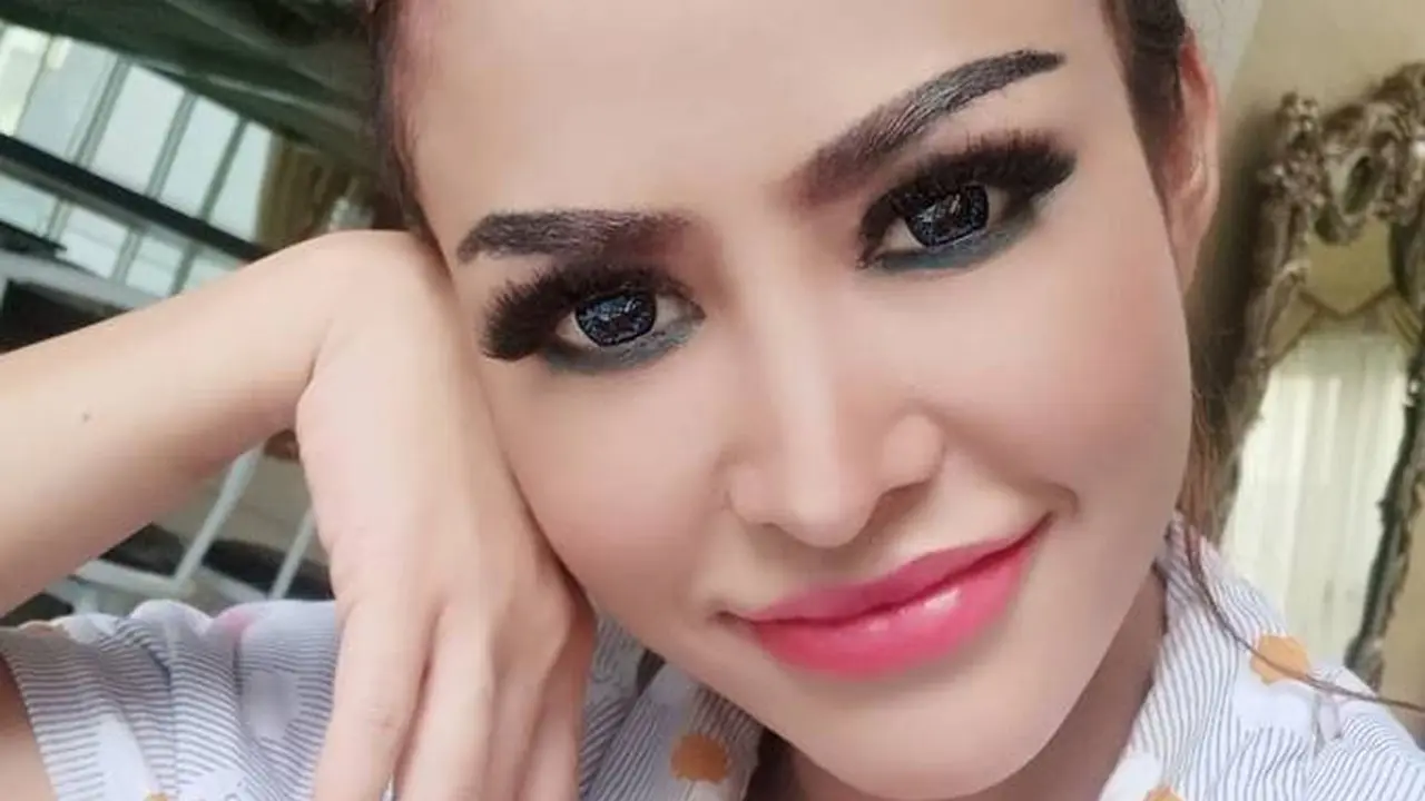 6 Potret Cynthiara Alona, Model Sekaligus Mantan Lutfi Agizal di Take Me Out