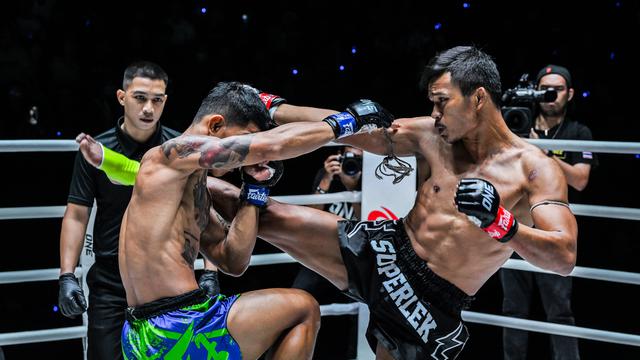 Superlek vs Kongthoranee