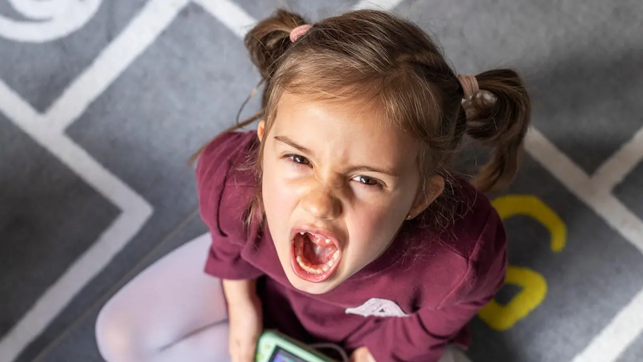 Mendidik Anak Tantrum