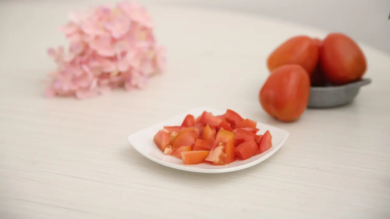 Fimela - Food Tomat