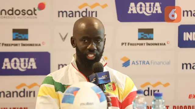 Fousseni Diawara - Timnas Mali U-22