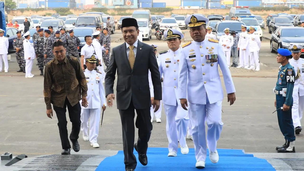 Menteri Pemuda dan Olahraga