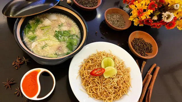 Mie Krispi - ASTON Makassar