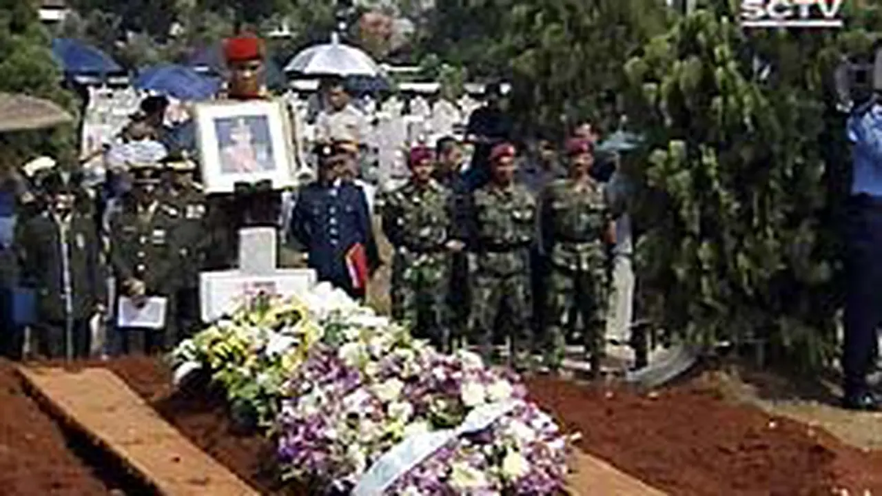 290804cMoerdani.jpg
