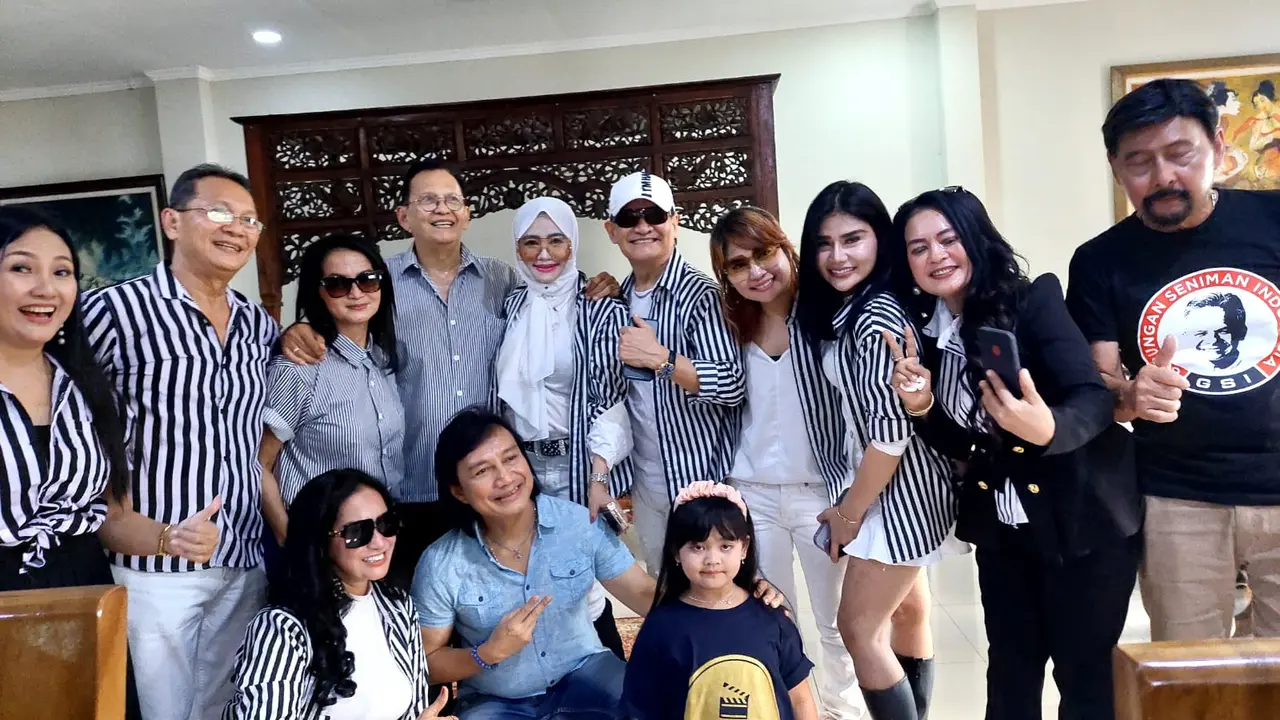 Roy Marten dan Rekan-rekan Artis