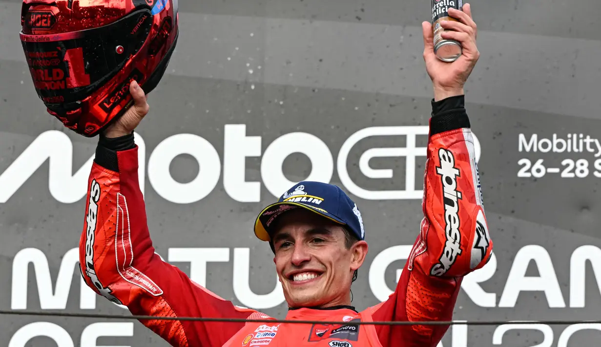 Marc Marquez meraih gelar juara dunia MotoGP 2025 dengan selisih poin yang tidak mungkin lagi terkejar oleh rival-rivalnya. (Toshifumi KITAMURA/AFP)