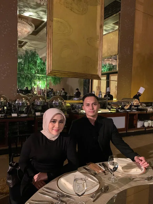 Kebersamaan Muzdalifah dan Fadel Islami