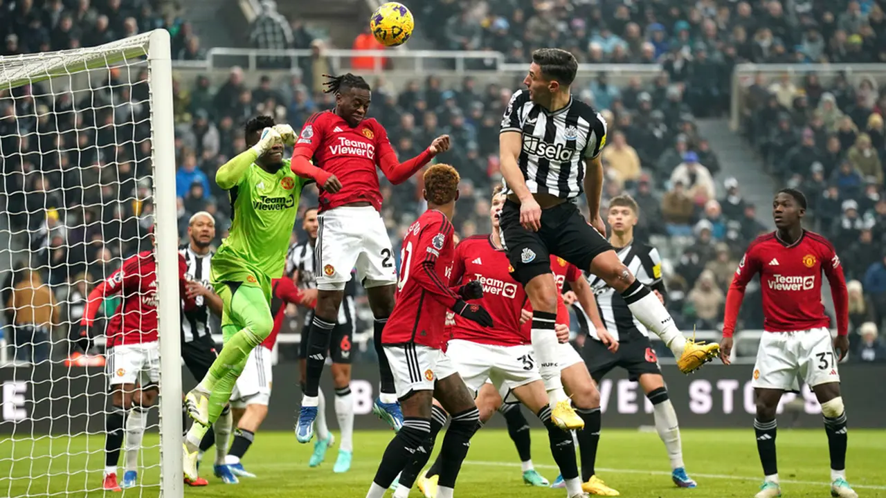 Newcastle United Vs Manchester United
