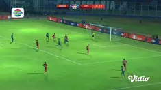 Laga lanjutan #ShopeeLiga1, mempertemukan #Arema FC vs #Semen Padang pada hari Senin malam (28/10/2019) berakhir dengan skor 1-0.