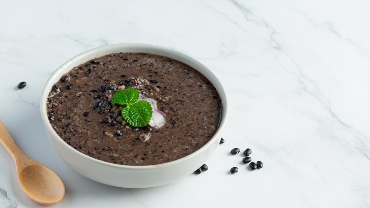 Cara Membuat Bubur Ketan Hitam yang Lembut dan Manis