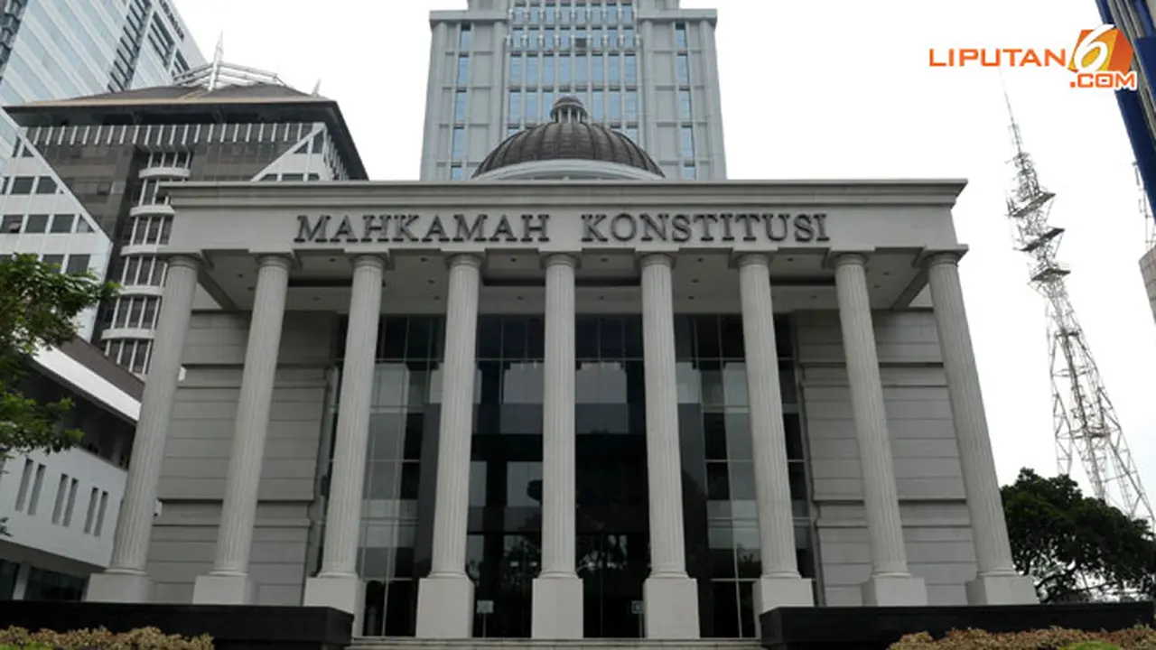 mahkamah-konstitusi-130916b.jpg