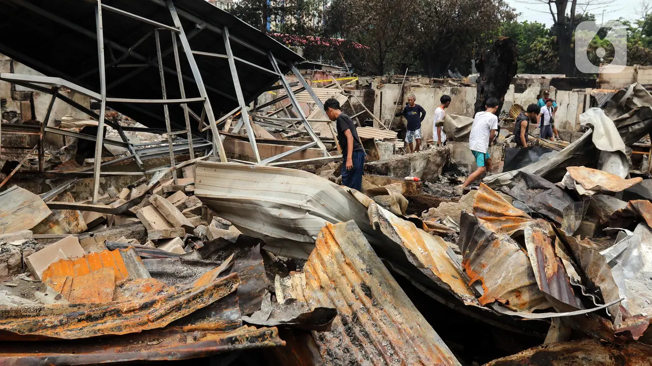 543 Rumah Hangus Terbakar dan 1.797 Orang Mengungsi Imbas Kebakaran di Kemayoran Gempol