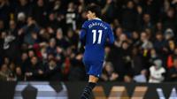Aksi pemain baru Chelsea, Joao Felix, pada laga kontra Fulham di Liga Inggris 2022/2023 di Stadion Craven Cottage, London, Jumat (13/1/2023) dini hari WIB. (Ben Stansall / AFP)