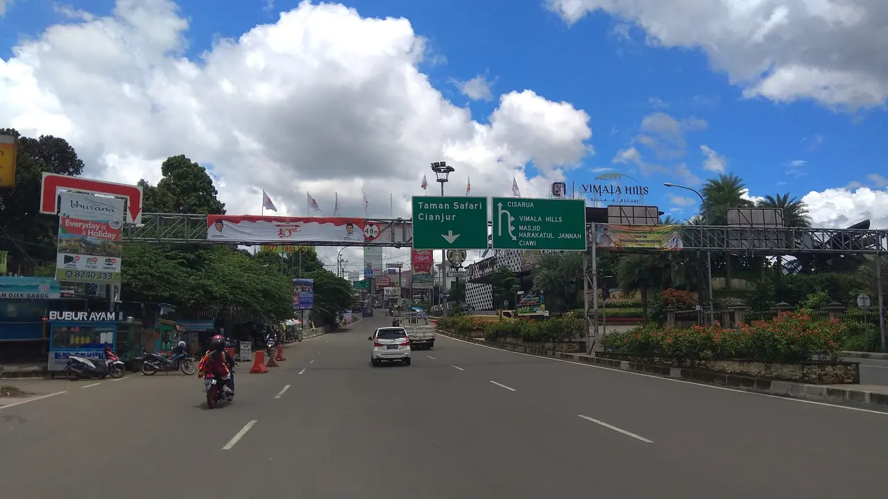 jalur puncak