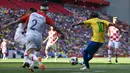 Striker Brasil, Neymar, berusaha membobol gawang Kroasia pada laga persahabatan di Stadion Anfield, Liverpool, Minggu (3/6/2018). Brasil menang 2-0 atas Kroasia. (AFP/Oli Scarff)