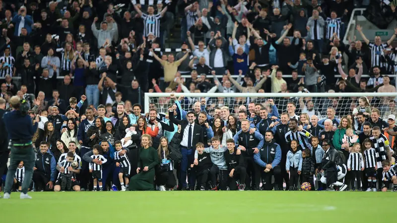 Foto: Kebahagiaan Skuad Newcastle United Setelah Akhiri Penantian Panjang Kembali ke Liga Champions