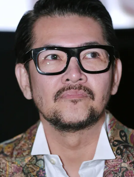 Tantangan yang ditemukan Ferry tentu saja berkaitan dengan peran yang didapatkan sebagai seorang Mafia. Tidak menyerah, aktor bermata sipit ini pun mencari berbagai cara untuk mendalami karakternya. (Adrian Putra/Bintang.com)