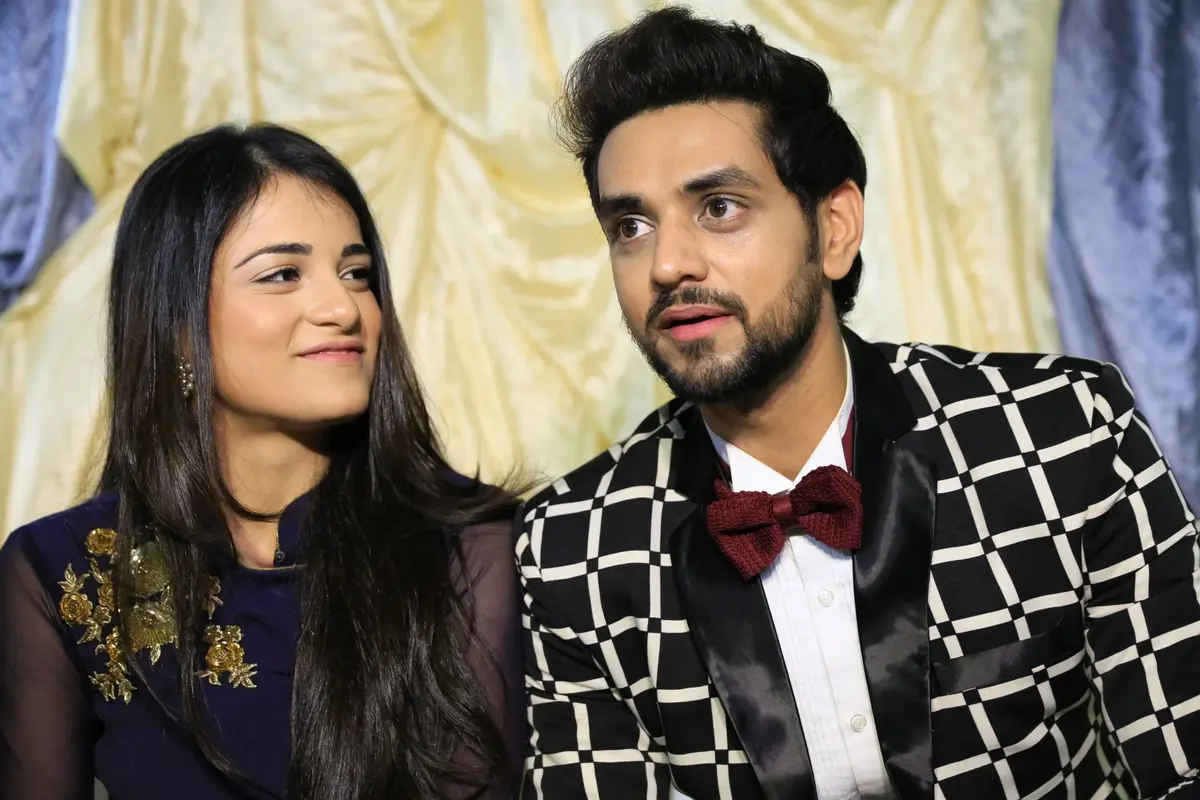 Ranveer dan Ishani