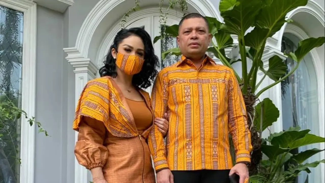 [Fimela] Krisdayanti dan Raul Lemos