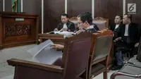 Terdakwa kasus dugaan penghilangan barang bukti pengaturan skor, Joko Driyono menjalani sidang lanjutan di Pengadilan Negeri Jakarta Selatan, Kamis (4/7/2019). Sidang tersebut beragendakan mendengar pembacaan nota pembelaan (pledoi) terdakwa. (Liputan6.com/Faizal Fanani)