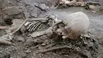 Kerangka manusia terlihat di Taman Arkeologi Pompeii, Italia pada 16 Mei 2023. (Handout/Parco Archeologico di Pompei press office/AFP)