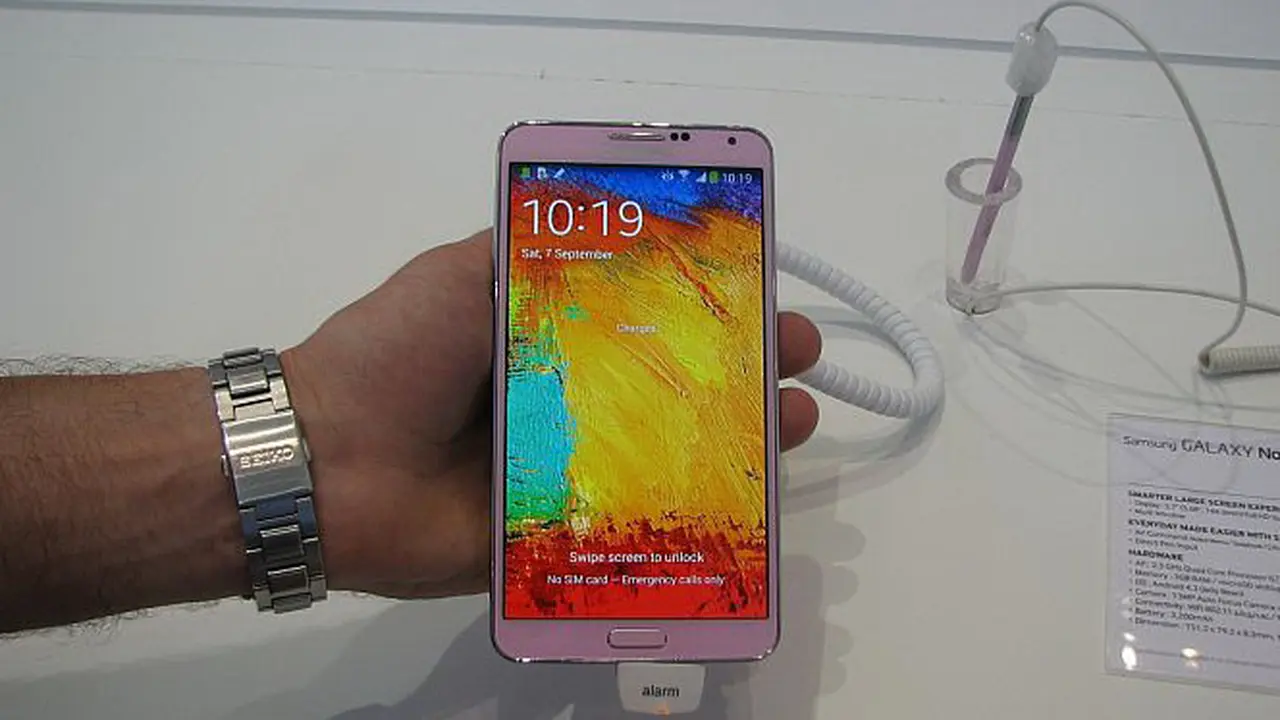 Galaxy Note 4 Hadir dalam 2 Versi