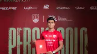 Penyerang Timnas Indonesia U-22, Ramadhan Sananta, akhirnya resmi mendapat pelabuhan baru setelah angkat kaki dari PSM Makassar. Pemain berusia 20 tahun ini terikat kontrak berdurasi dua musim dan akan bertahan hingga Mei 2025. (Bola.com/Dok. Persis)
