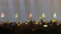 Tak menyanyikan lagu baru, Big Bang tetap sukses menghibur penggemarnya yang disebut VIP di Indonesia.