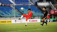 Thailand memastikan lolos ke semifinal setelah mengalahkan Singapura 2-0 di Stadion Thuwunna, Yangon, Minggu (10/9/2017). (Bola.com/AFF)