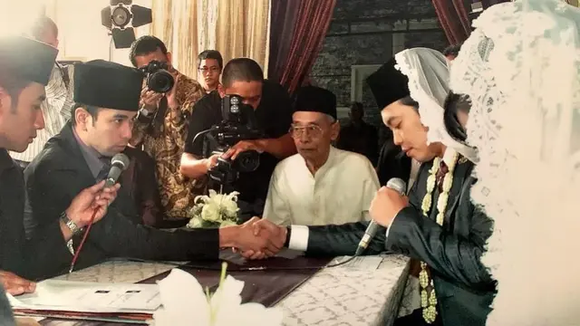 Potret jadul Raffi Ahmad (Foto: Instagram/@raffinaguita1717)