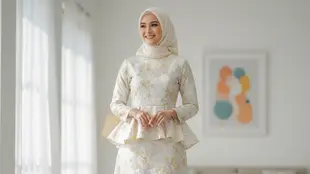 Set Rok A-line Brokat dengan Atasan Peplum (Image by Gemini AI)