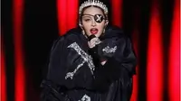 Madonna kembali memakai karya Rinady Yunardi. (dok,Instagram @rinaldyyunardiofficial/https://www.instagram.com/p/Bxn92ZXjOyr/Henry