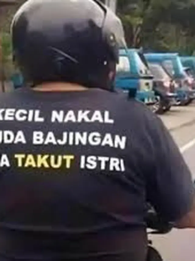 6 Tulisan di Kaus Ini Motivasinya Nyeleneh, Enggak Habis Pikir