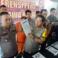 Polisi menggelar ekspose kasus dugaan ujaran kebencian di Mapolda Jawa Barat. (Huyogo Simbolon)