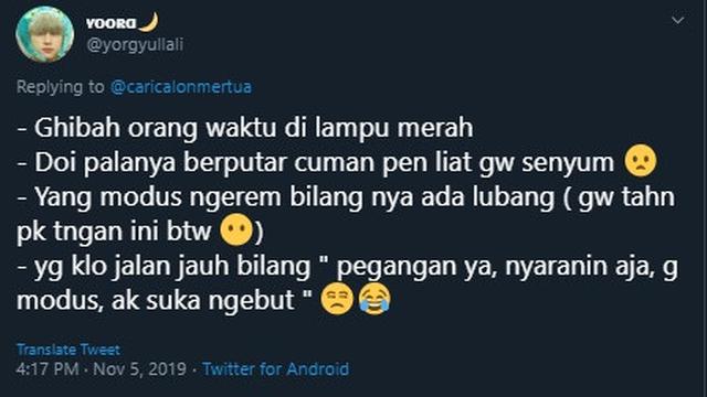 7 Cuitan Momen Pacaran Naik Motor ala Netizen Ini Bikin Senyum Sendiri