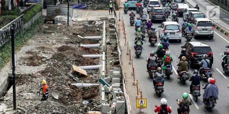 Percantik Ibukota, Pemprov DKI Revitalisasi Trotoar Hingga Desember 2019