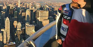 Kisah cinta dan kemesraan pasangan Kylie Jenner dan Tyga memang tak lepas dari perhatian publik. Kali ini dikabarkan keduanya akan segera melangsungkan pernikahan dan sudah didukung sang ibu, Kriss Jenner. (Instagram/Kyliejenner)