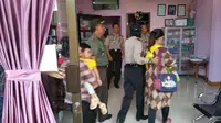 Warga Padati Klinik Vaksin Palsu di Ciracas