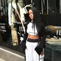 Tak tahu apa alasannya, Rihanna mengunggah sebuah foto di akun instagram miliknya berupa quotes, dan sepertinya itu menyindir mantan pasangannya, Chris Brown. (AFP/Bintang.com)