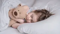 Mata Balita Tak Tertutup Sempurna Saat Tidur, Ketahui yang Normal dan Tidak