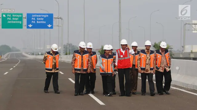 Jokowi Resmikan Tol Becakayu