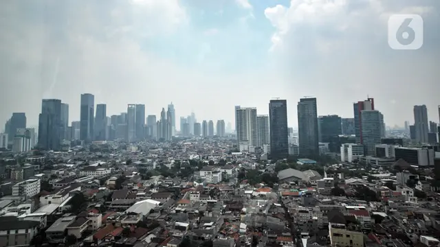 FOTO: Bank Dunia Turunkan Proyeksi Pertumbuhan Ekonomi Indonesia