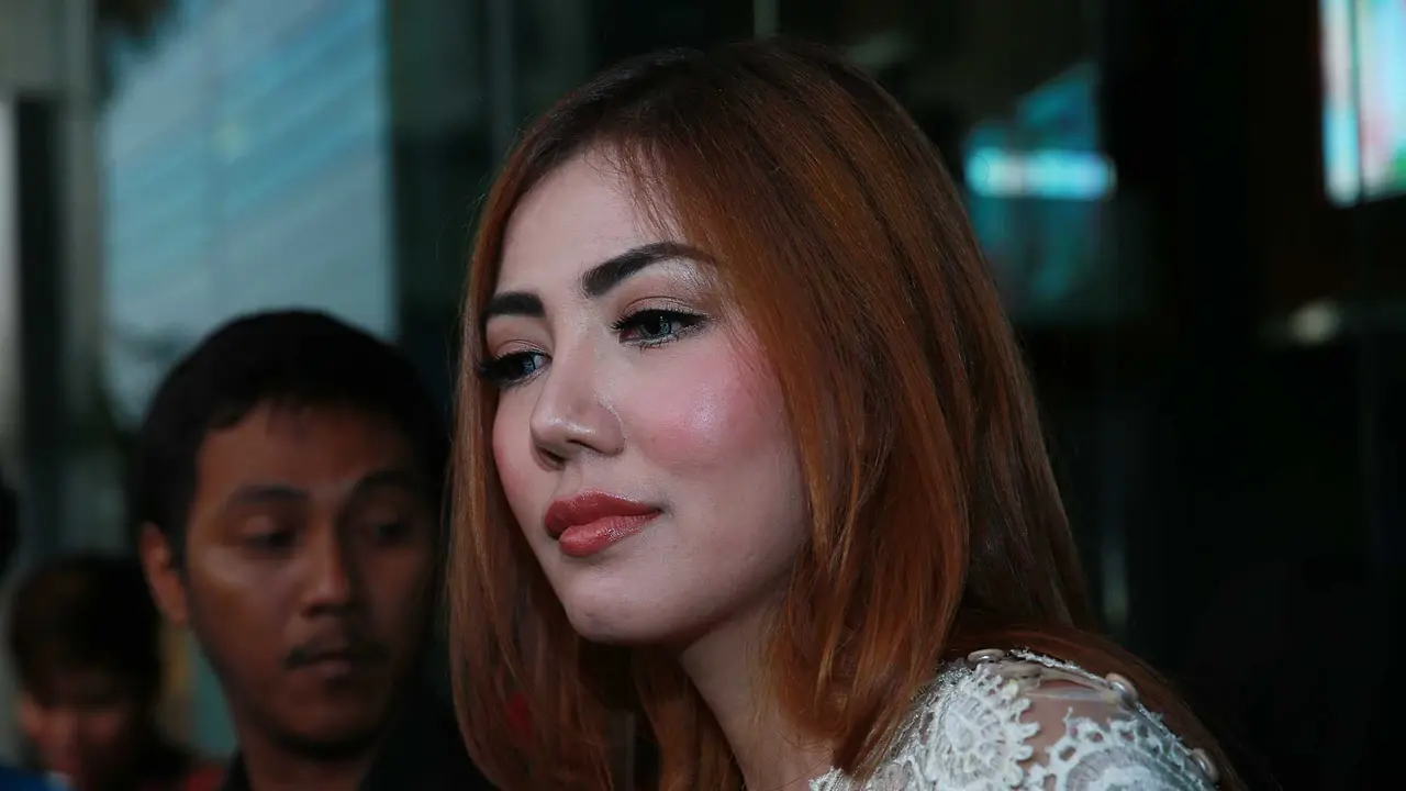 [Bintang] Bella Shofie