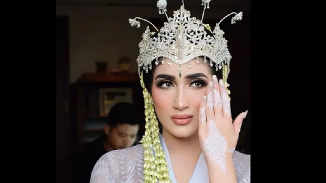 Tania Nadira