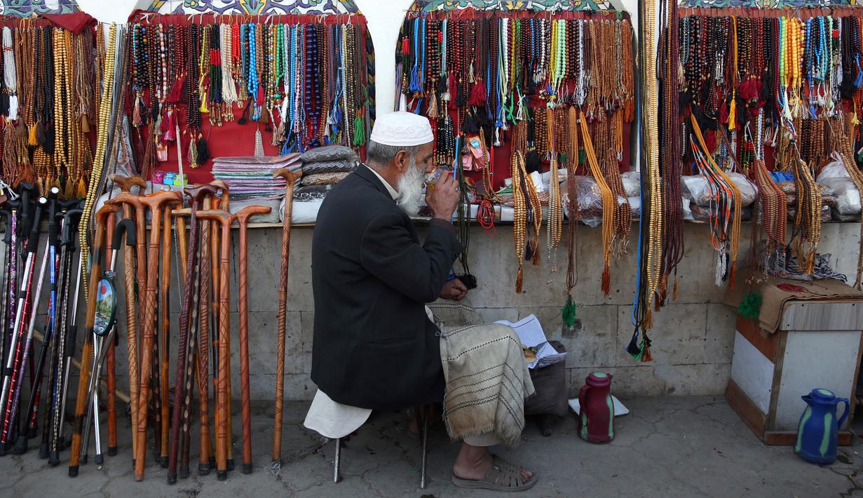 FOTO Potret Pedagang Pasar Tradisional di Kabul 