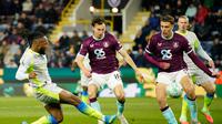 Aksi Antoine Semenyo dalam laga Burnley vs Manchester City di Liga Inggris 2025/2026, Kamis (23/4/2026). (AP Photo/Dave Thompson)