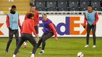 Phil Jones Bakal Jadi Starter MU Saat Hadapi Fenerbahce