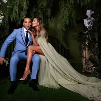 Chrissy Teigen dan John Legend | Instagram.com/johnlegend