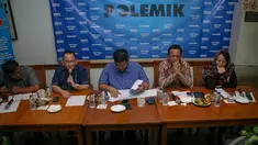 Sejumlah politikus menghadiri diskusi Polemik bertajuk Mendadak Perppu di Jakarta, (4/10/14). (Liputan6.com/Faizal Fanani)