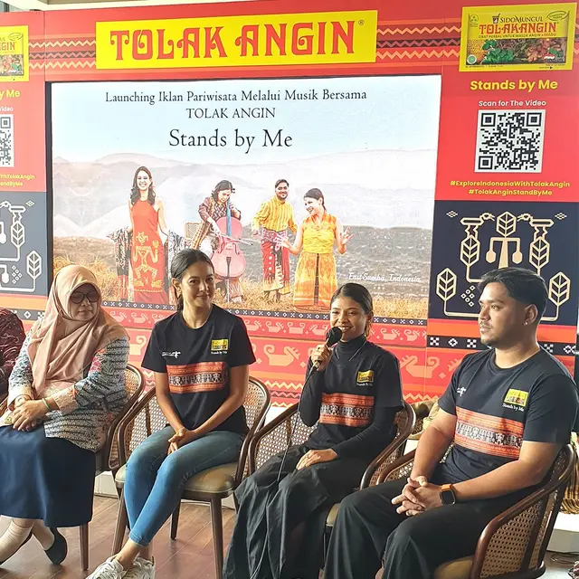 Sido Muncul Angkat Pariwisata Sumba Timur Lewat Iklan Tolak Angin